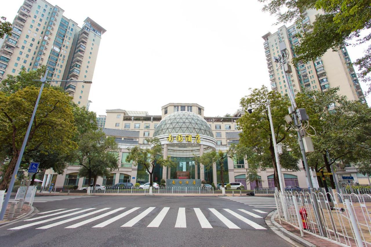 Guangzhou Nan Guo Hotel Exteriér fotografie